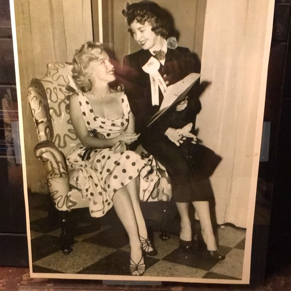 Meet your Posher, Anne Marie Poshmark Ambassador - Picture 6 of 16